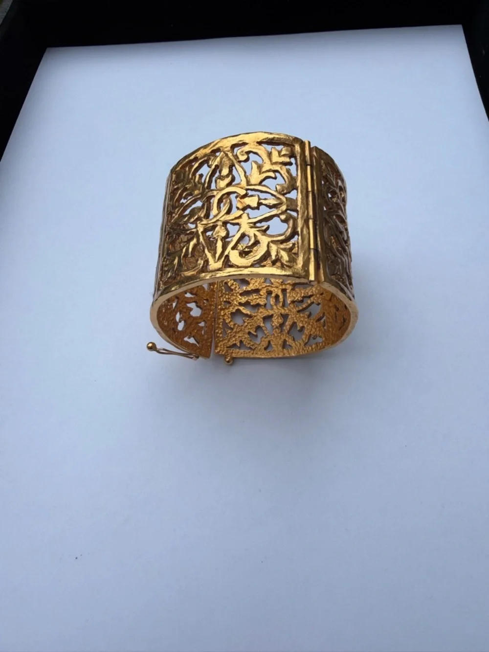 CHANEL Gold Filigree Hinged Cuff Bracelet - Picture 2 of 9
